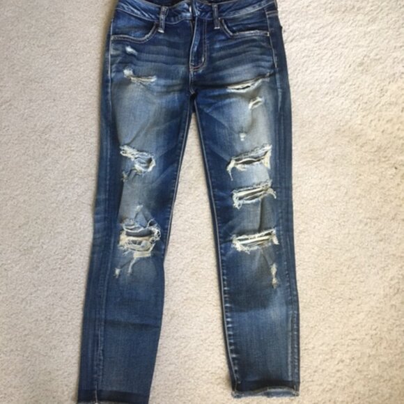 American Eagle Crop Jegging Ripped Jeans - size 4 regular - Picture 4 of 7